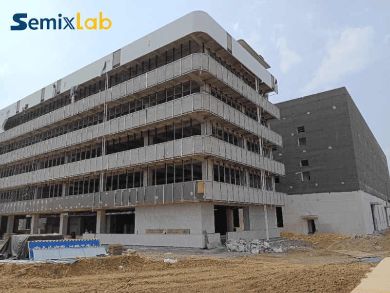 Laboratorul de componente de acoperire Semixlab sic